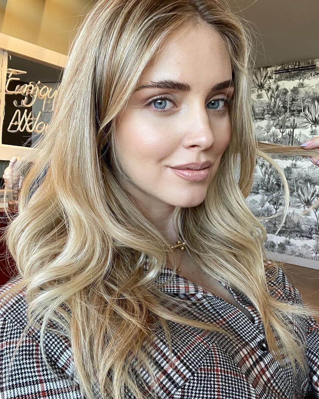 キアラ・フェラーニさんのインスタグラム写真 - (キアラ・フェラーニInstagram)「Best of these days 🙏🏻」2月10日 20時37分 - chiaraferragni