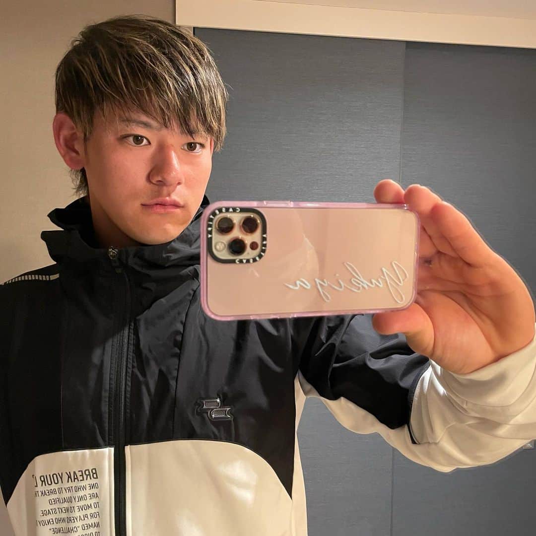伊藤裕季也のインスタグラム：「...2021.2.10 . . . 昨日で第2クールが終了しました⚾️  レギュラー奪取に向けて 日々全力で取り組んでます⚾️ そろそろ試合も始まるので 結果出す為に より強い気持ちを持って頑張ります！  そしてCASETiFYさんから iPhoneケースを頂きました！！！  高いプロテクション機能と 99％の細菌をカットする機能 自分の好きな形、色、を 自由に組み合わせられる 豊富なデザイン。 あってほしい機能がしっかりあって 好きなデザインを選べて 僕はとても満足してます👏  皆さんも是非！  @CASETiFY @CASETiFY_jp #CASETiFY #StateYourCase」