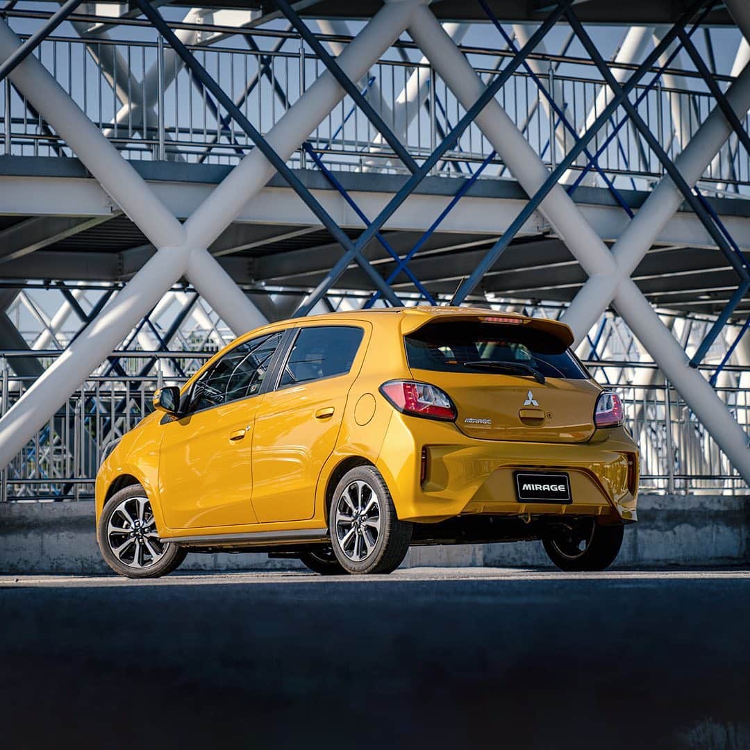 Mitsubishi Motors Thailandのインスタグラム：「เพราะรถที่เราขับ บอกความเป็นตัวเราได้ดีที่สุด  ให้ Mitsubishi Mirage สะท้อนความเป็นคุณ ด้วยดีไซน์ที่เป็นเอกลักษณ์และฟีลลิ่งการขับที่เร้าใจไปได้สุดทุกเส้นทาง  #MitsubishiMotorsThailand #MitsubishiMotors #MitsubishiCityCar #Mirage  #citycar #hatchback #carlifestyle #automotivephotography #carstagram」