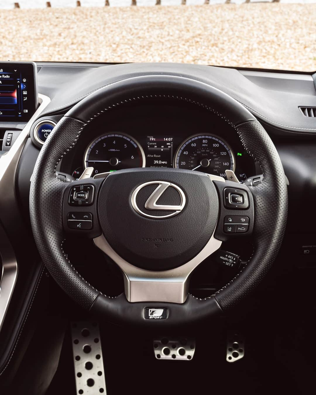 Lexus UKのインスタグラム