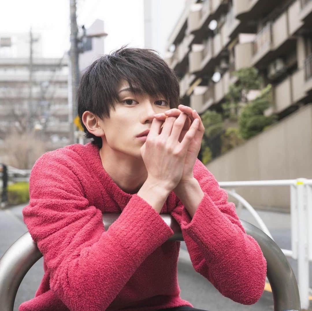 樋口晃平のインスタグラム：「【お知らせ】 本日発売のCM NOWさんに掲載させて頂いてます！  「NEXT BOY」というコーナーで、今後の目標や過去の事など色々お話しさせていただいているので、是非ご覧ください！ . . . . #恋とオオカミには騙されない #メンズモデル#メンズファッション#model #mensmodel #actor #fashion #instagood #instalike #cmnow #樋口晃平」