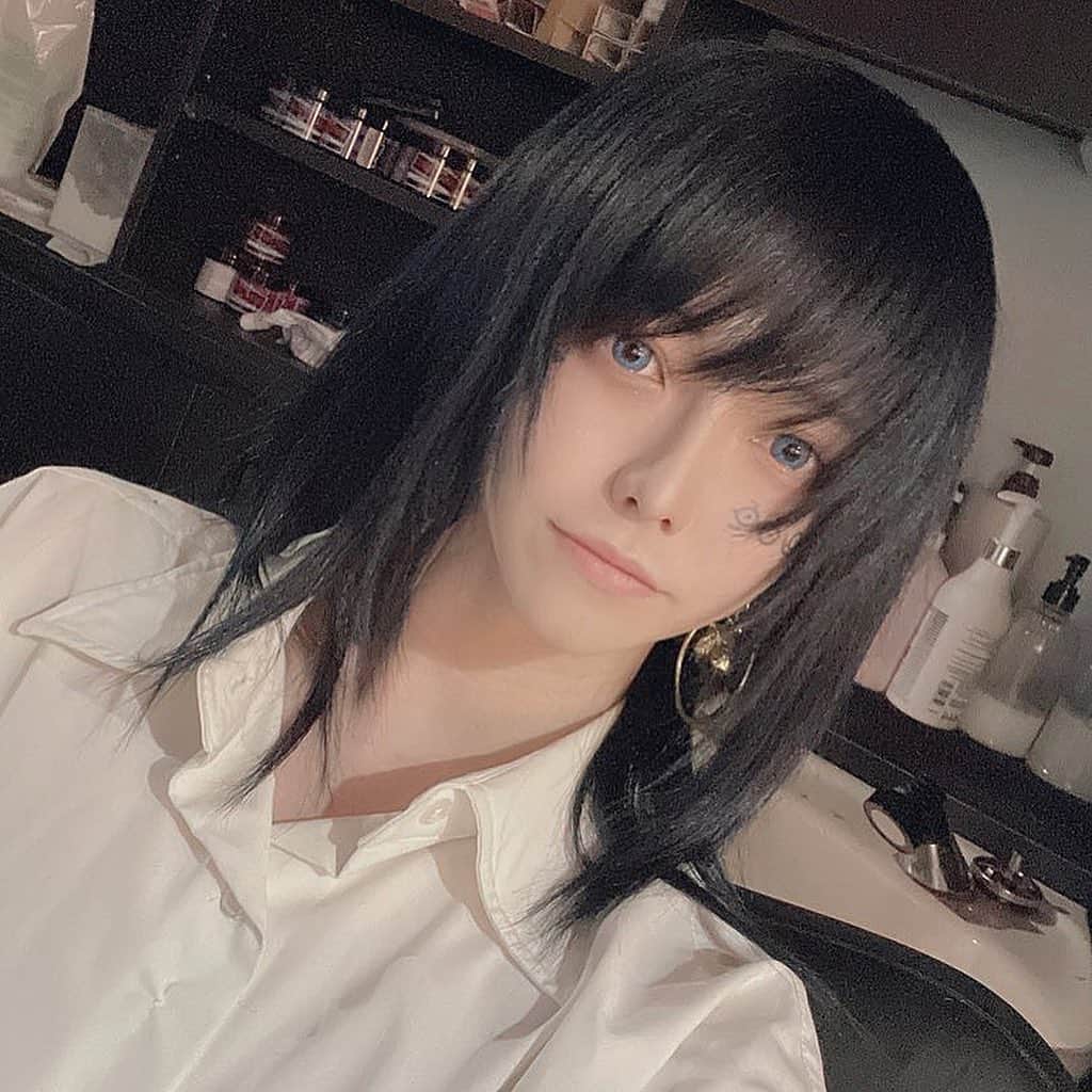 よききのインスタグラム：「人生初ロング💙」