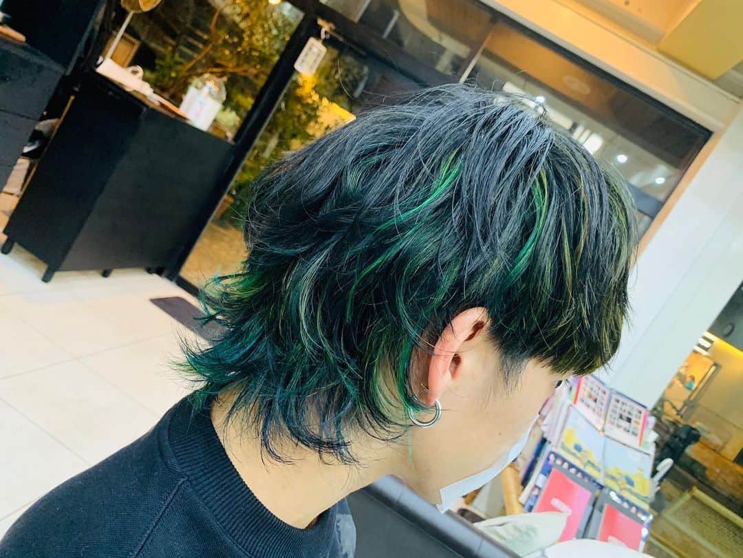 三山凌輝さんのインスタグラム写真 - (三山凌輝Instagram)「New hair color. 2  #ウルフカット」2月10日 21時08分 - ryokimiyama_official