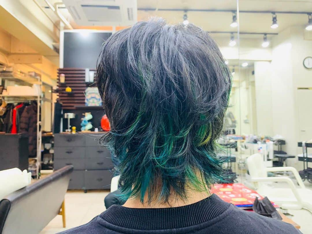 三山凌輝さんのインスタグラム写真 - (三山凌輝Instagram)「New hair color. 2  #ウルフカット」2月10日 21時08分 - ryokimiyama_official