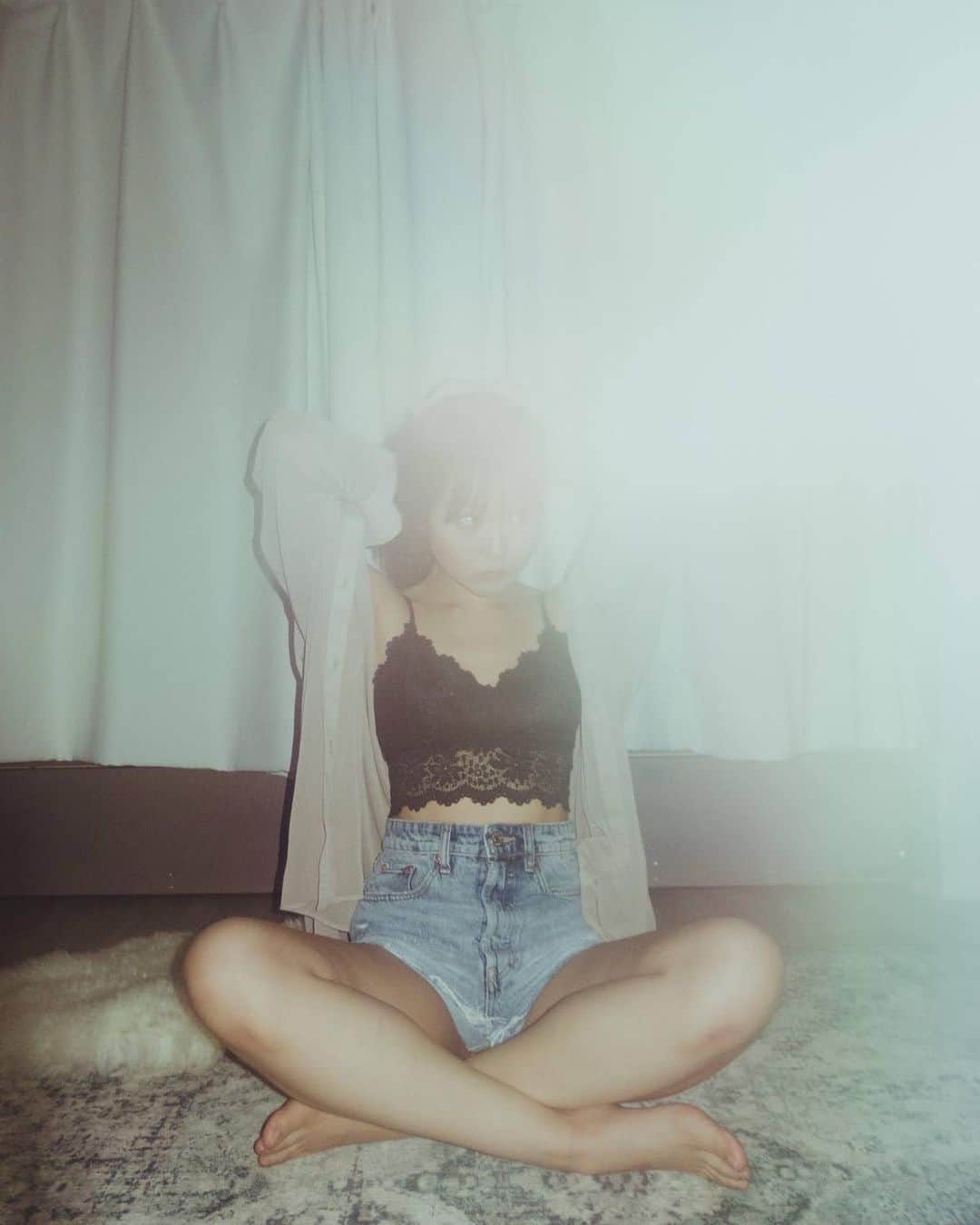 藤田早希のインスタグラム：「どの写真もマニの写真は本当に 評判が高い。 載せれない写真もあるのが本当に残念。 人気なので倍率高いけどぜひ撮られてください😌 私も頑張るぞ😂. . ☆☆☆☆☆☆☆☆☆☆☆☆☆☆☆. .  Mani's photo is really  It has a high reputation.  I'm really sorry that some photos can't be posted.  It's popular, so the magnification is high, but please take a picture 😌  I'll do my best too 😂. .  어떤 사진도 마니의 사진은 정말  명성이 높다.  게재되지 않는 사진도있는 것이 정말 죄송합니다.  인기 때문에 배율 비싸지 만 꼭 찍어주세요 😌  나도 힘내 😂. . ☆☆☆☆☆☆☆☆☆☆☆☆☆☆☆. . . .  #ポートレート #ポートレート撮影 #photooftheday #photo_jpn #ootd #오오티디 #오오티티 #사징스타그램 . . . .」