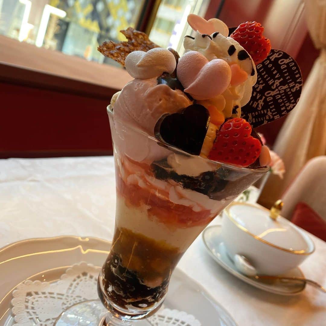 朝比奈京子（今井花菜）のグルメインスタ