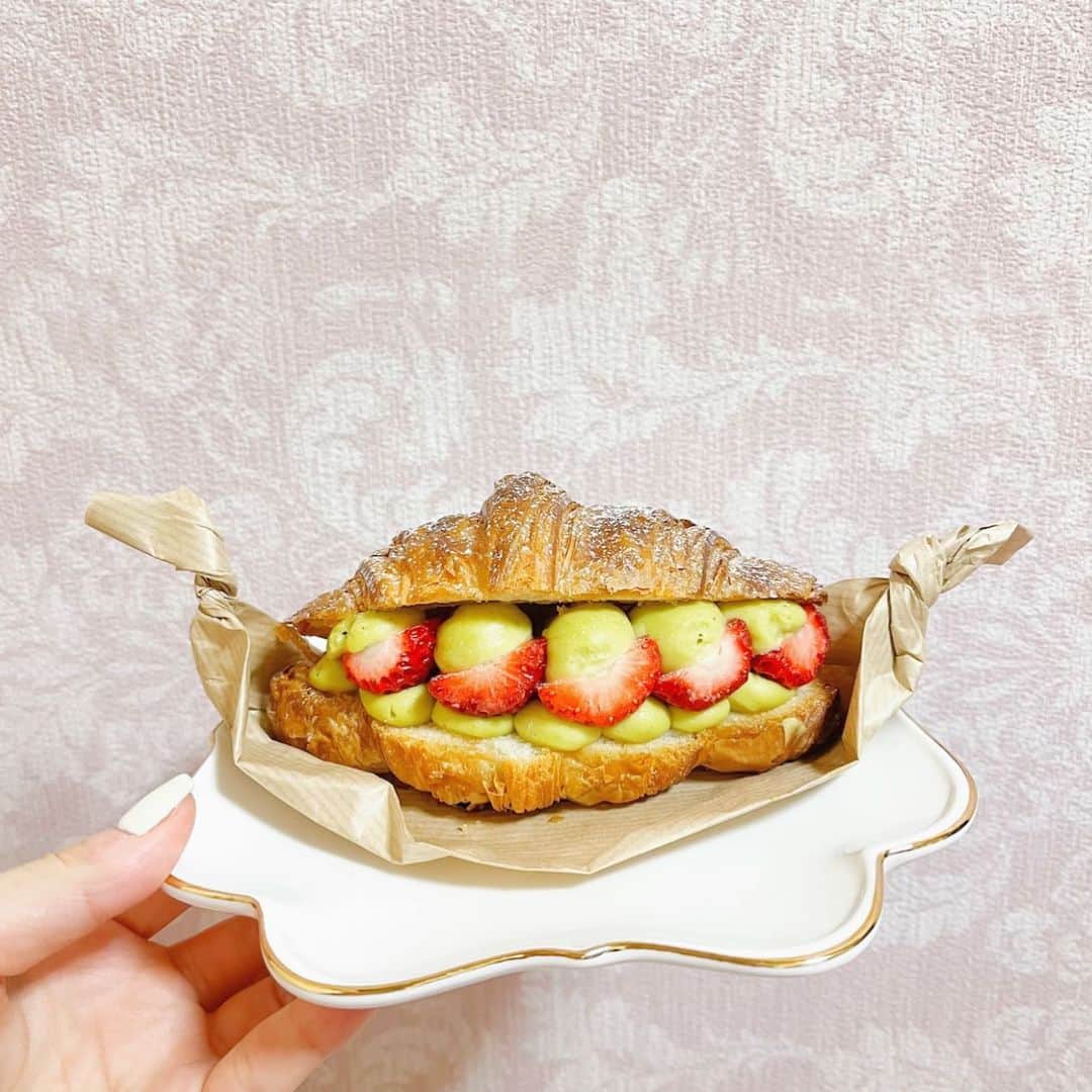 朝長美桜のグルメインスタ