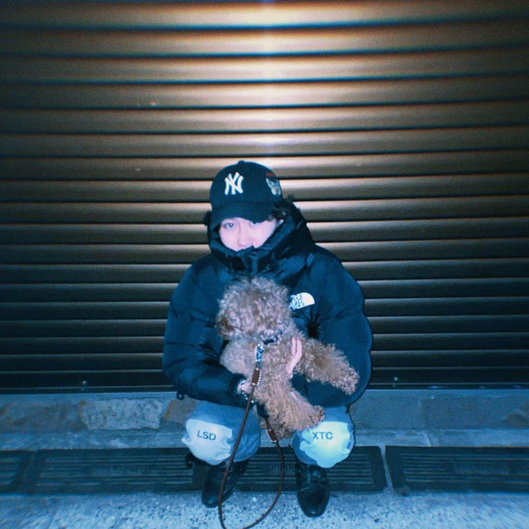 小園凌央さんのインスタグラム写真 - (小園凌央Instagram)「キャッチャーと犬🔥🔥🔥  彼の名は#サブロー #お散歩🐾」2月10日 21時51分 - ryo_kozono
