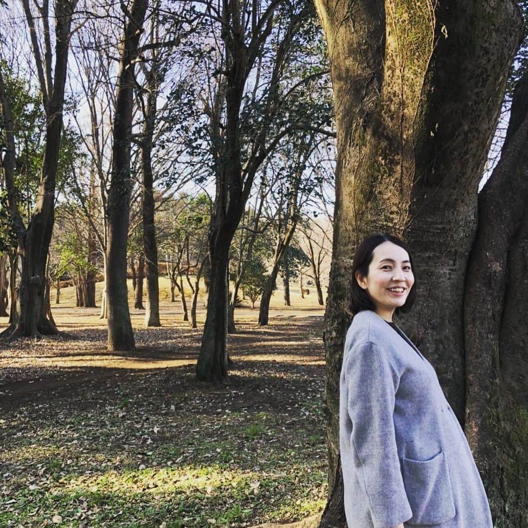 寺岡のぞみさんのインスタグラム写真 - (寺岡のぞみInstagram)「YouTubeチャンネルを更新しました😌 チャンネルは、私のプロフィールページにも載っていますので、是非お暇な時に覗いてあげてください👌日常系のゆるふわなチャンネルです💓  https://youtu.be/Vc5XkjIAKF0  いよいよ妊娠生活も9ヶ月目に入り、産休です。  今回のYouTubeでは、買ってよかった仕事服❗️マタニティウェアを紹介しながら、持ち服とのコーデをご紹介しています😉」2月10日 22時01分 - nozomi_teraoka