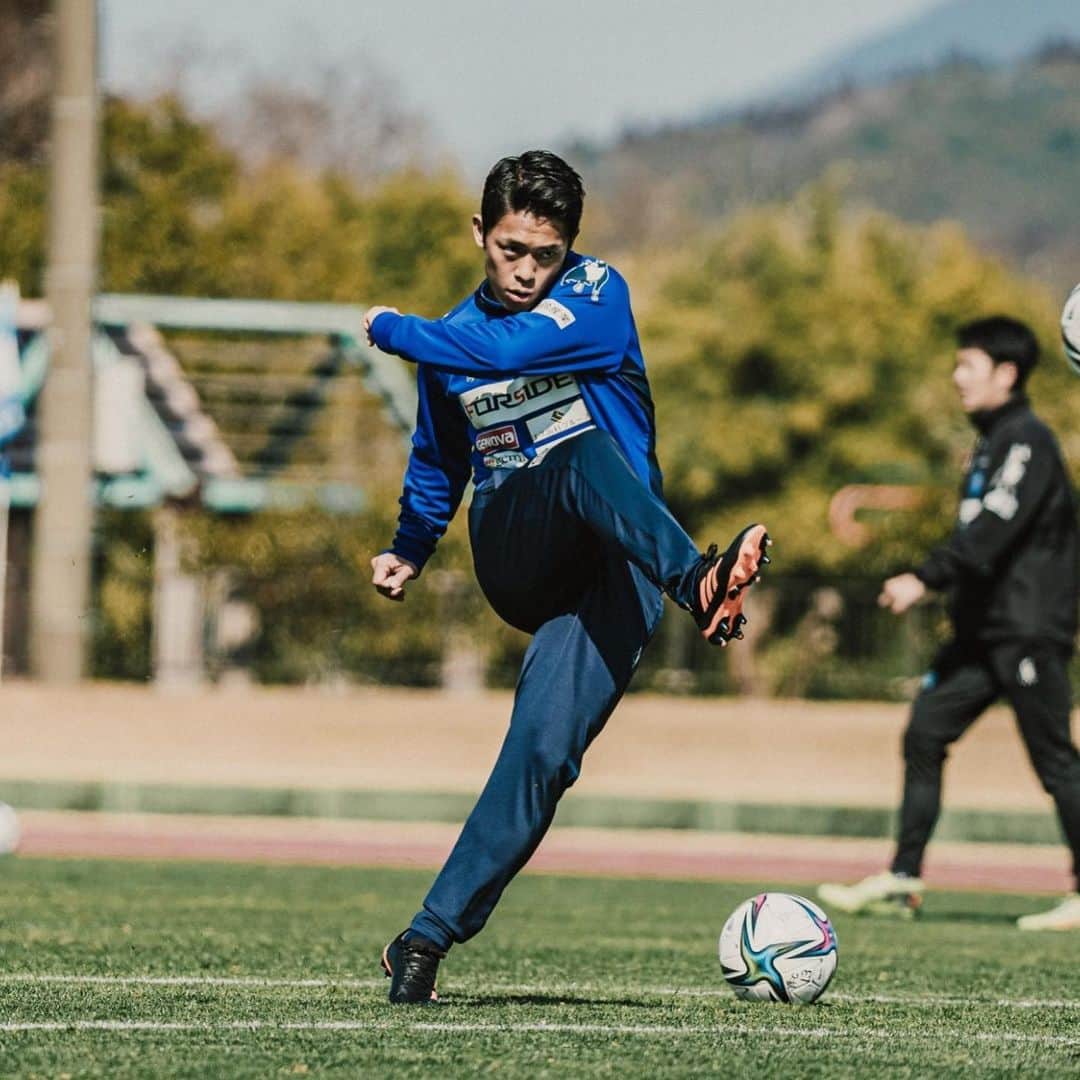 のインスタグラム：「- 宮崎キャンプ RECORD THE BLUE - #yokohamafc #横浜FC #RECORDTHEBLUE #JLEAGUE #Jリーグ」