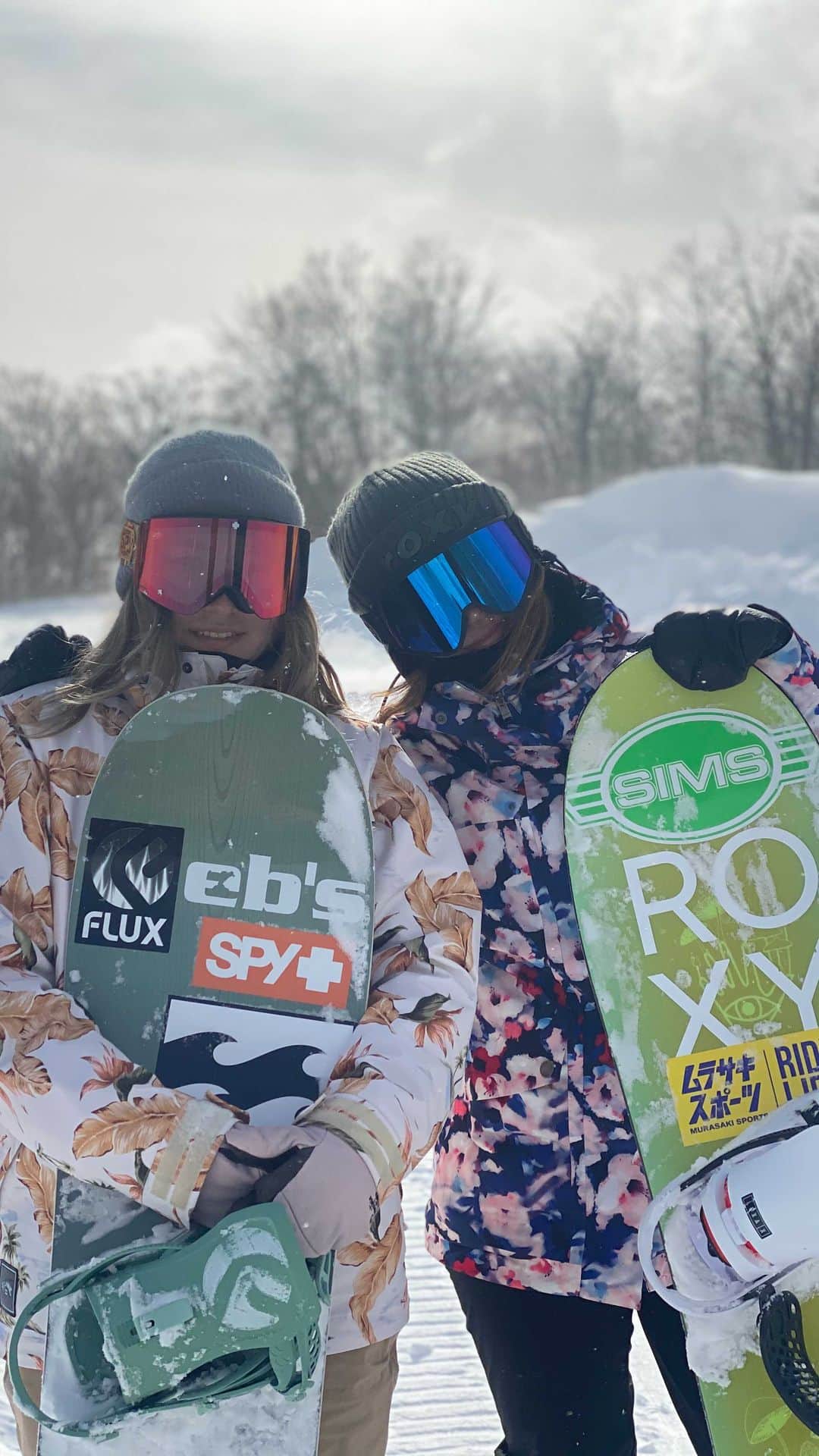 広野あさみのインスタグラム：「15時からのパウダータイム とってもBlizzard🧊❄️ @ozeiwakura_skiresort @fumika_hoshino  🎼 #Blizzard #三浦大知 さん🧊 @daichimiura824」