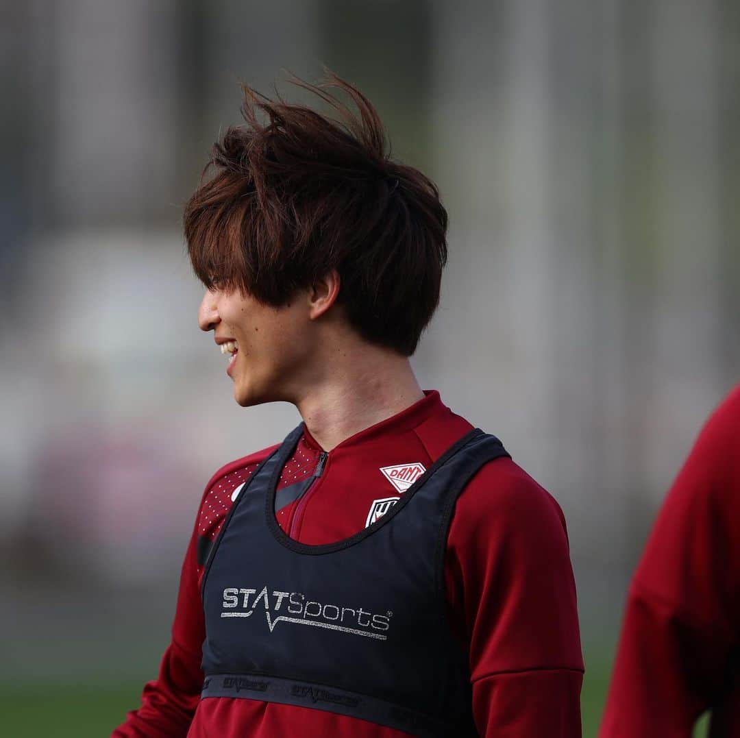 のインスタグラム：「沖縄キャンプ　頑張ろう！  #ヴィッセル神戸#visselkobe」