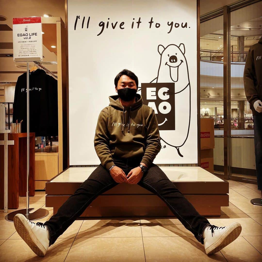 枡田慎太郎さんのインスタグラム写真 - (枡田慎太郎Instagram)「I'll give it to you〜EGAO  イベント初日無事終了。 ほんまにありがたい、初日からたくさんのご来店。 感謝しかない。 TEAM EGAO。まだまだいくよ。 #仙台#宮城#東北」2月10日 23時14分 - masushin78