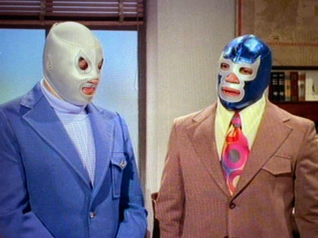 ロブ・ゾンビのインスタグラム：「It doesn’t get much better than this. Two groovy dudes saving the world in the classic film Santo & Blue Demon VS Frankenstein. #elsanto #bluedemon #sharpdressedman #frankenstein 🇲🇽 #luchalibre」