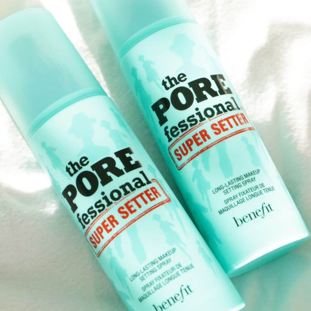 Benefit Cosmetics UKさんのインスタグラム写真 - (Benefit Cosmetics UKInstagram)「POREfessional Super Setter = our makeup game changed, forever💧🙌 Our setting spray's microfine mist leaves skin looking hydrated, flawless AND keeps makeup on for 16 hours 👏  Have you tried our Super Setter yet? 👇」2月10日 23時48分 - benefitcosmeticsuk