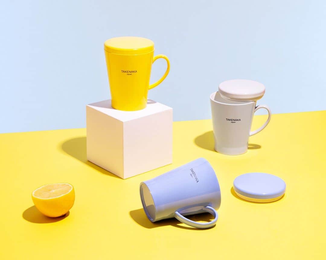 TAKENAKA BENTO BOXのインスタグラム：「Our cute BENTO MUG are available in a variety of colors and microwave safe. Fit with a lid so no need to worry about spilling your hot coffee on your laptop anymore!⁠😉⁠ ⁠ Explore more of our Bento mug collection.  Link in bio⬆️」