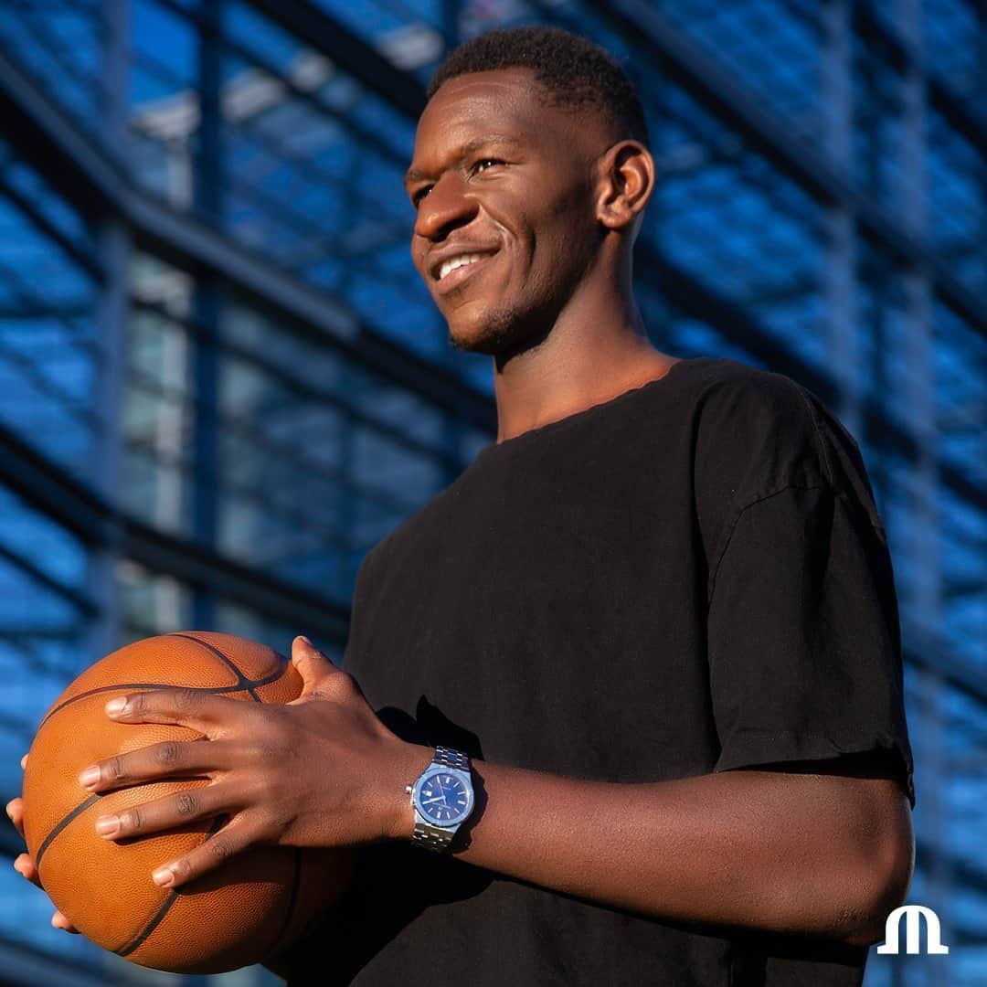 モーリスラクロアさんのインスタグラム写真 - (モーリスラクロアInstagram)「Meet Isaac Bonga, an NBA basketball talent playing at the highest level with the @washwizards. We are eager to see him keep scoring for his team in 2021! Welcome to the family @izzy_b99. #MLCrew #YourTimeIsNow  #MauriceLacroix #basketball #watchlife」2月11日 0時00分 - mauricelacroix