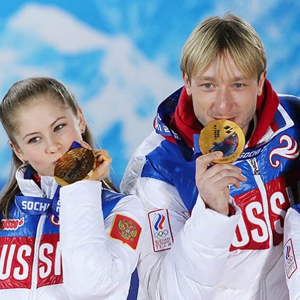 エフゲニー・プルシェンコさんのインスタグラム写真 - (エフゲニー・プルシェンコInstagram)「Sochi 2014 - 7 years  #7летсочи2014 💪🏻💪🏻💪🏻 #mydreamteam」2月11日 0時40分 - plushenkoofficial