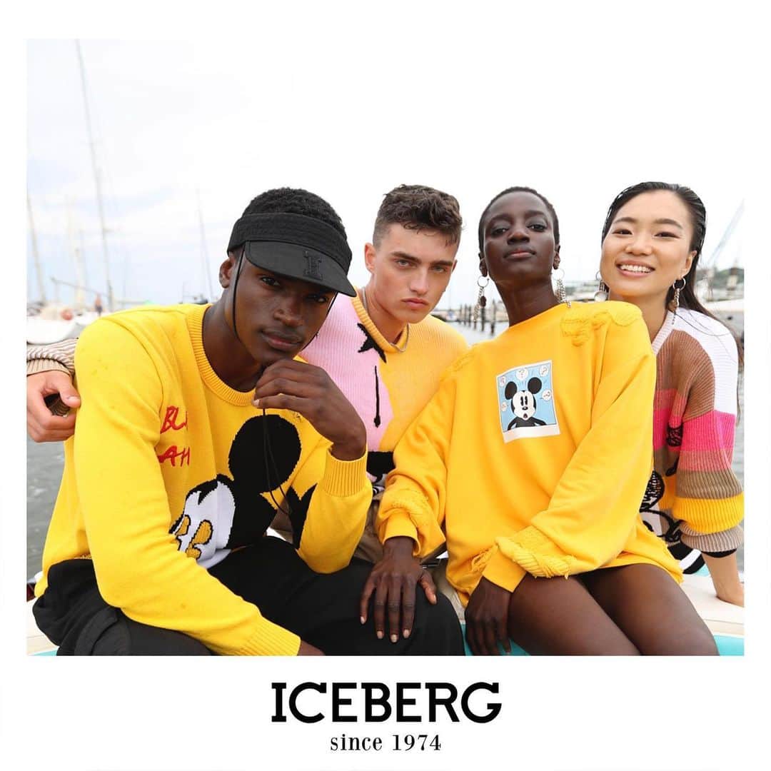 アイスバーグのインスタグラム：「Enjoy the atmosphere of the Italian Riviera and the pop glamour of the new #SS21 #Iceberg1974 #sportswear collection @jameslonglondon  @bakerstreetstudiomilano @rafaelmayers @iamrosaliendour @sergioamore_ @lu_tao_」