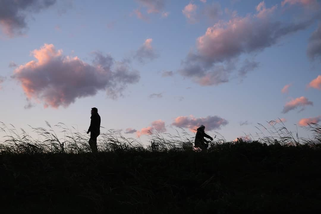 Fujifilm UKさんのインスタグラム写真 - (Fujifilm UKInstagram)「Who enjoys taking their camera on spontaneous adventures?   Discover the all-new FUJIFILM X-E4 via the link in our bio...  Image credit: Kazunori Kawada.  #XE4 XF27mmF2.8 R WR F2.8, ISO 800, 1/1300 sec  #FUJIFILMXE4 #FujifilmXSeries #XSeries」2月11日 1時00分 - fujifilmuk