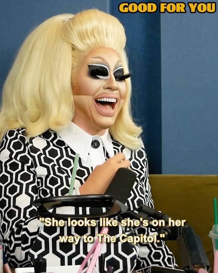 ウィットニー・カミングスのインスタグラム：「Today on the podcast, gorgeous chaos ensues with the icon legend star @trixiemattel」