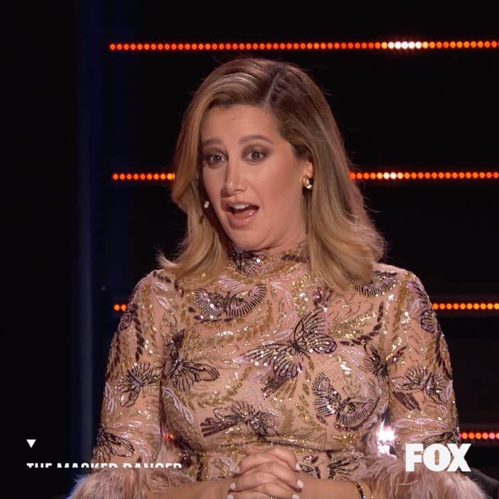 アシュレイ・ティスデイルのインスタグラム：「TONIGHT! it’s the @maskeddancerfox Semi Finals!! Who’s gonna make it to the finals??? We shall see!! Watch on @foxtv at 8/7 c」