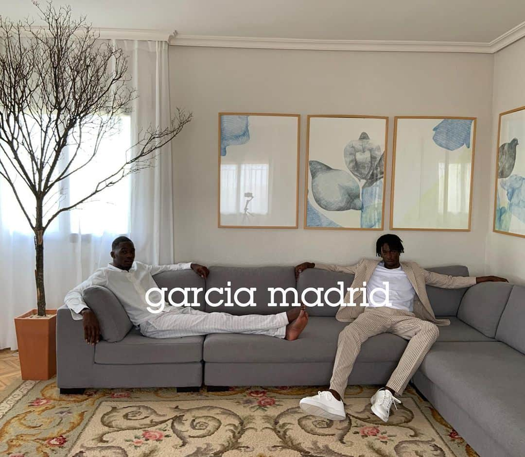 ガルシアマドリッドさんのインスタグラム写真 - (ガルシアマドリッドInstagram)「García Madrid SS 21   Foto @dgarciacoronel Estilismo @juanacunasstudio  #garciamadrid #gm #gmss21 #campaña  @manuel_garciamadrid」2月11日 1時28分 - garciamadrid