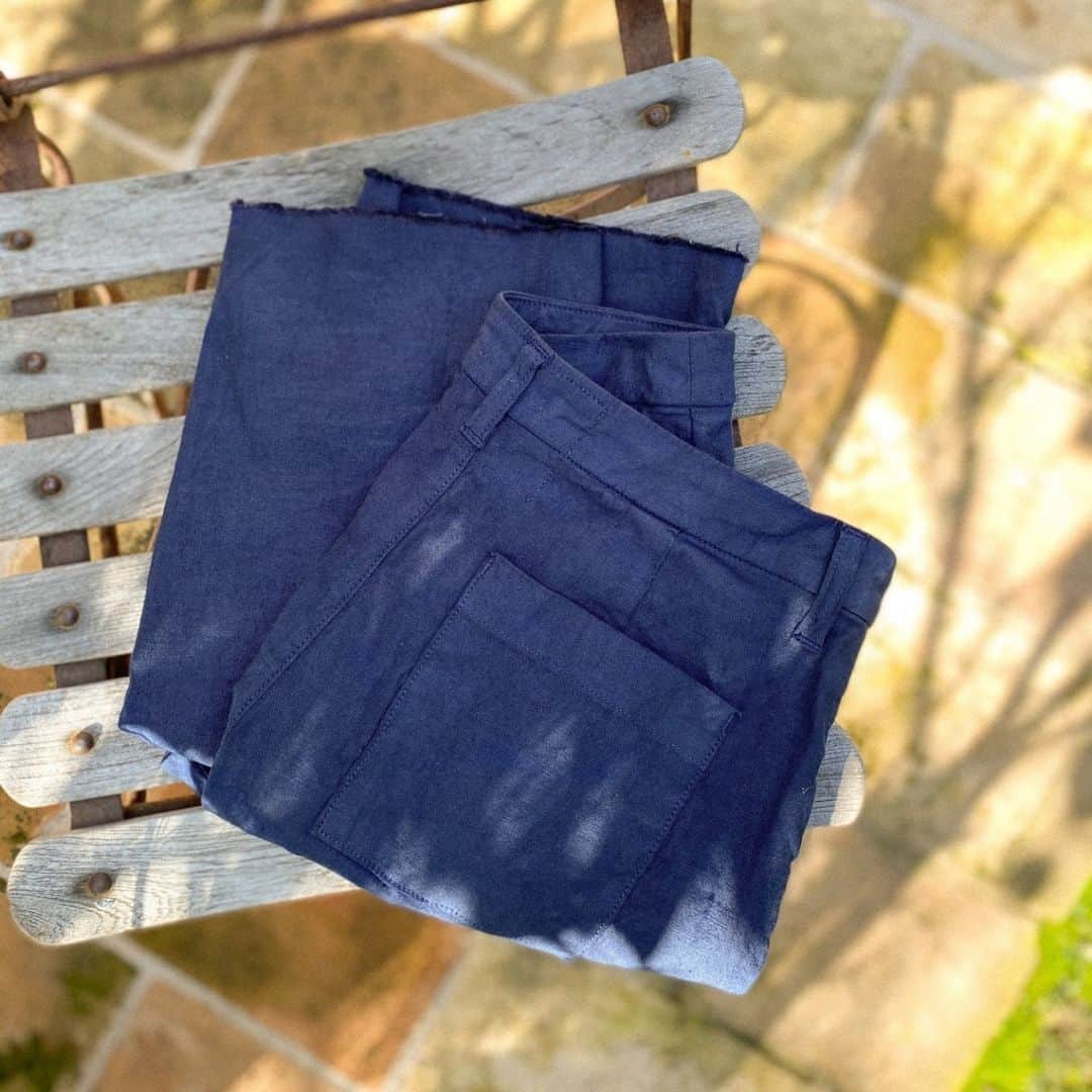 フランク&アイリーンのインスタグラム：「Get outside and put our Performance Linen to the test. #FrankandEileen」