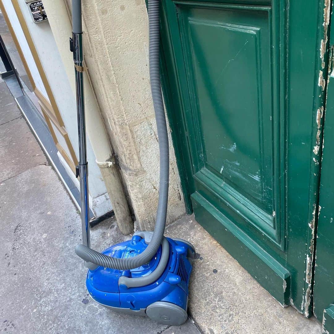 フィリップ・P・キーンのインスタグラム：「#thingsyoufind  #thissucks」