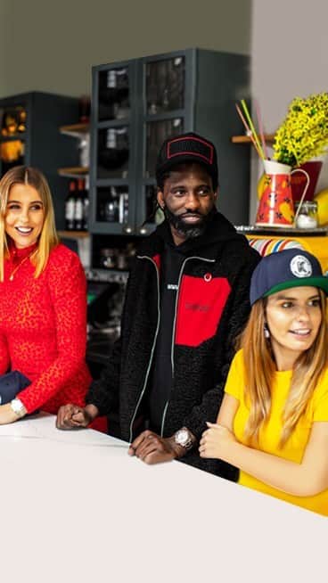 WRETCH 32のインスタグラム：「I’ve been judging @chessiekingg & @thelittlelondonvegan’s wraps & rhymes about @mydelikitchen vegan brioche style wraps. Check it out in full at @MyDeliKitchen and find delicious vegan-friendly Brioche Style Wraps (AKA the BRAP) in @tescofood and @Waitroseandpartners #ad #DeliKitchen #veganfood #wrapbattle」