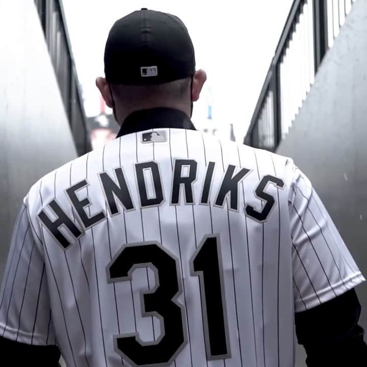 シカゴ・ホワイトソックスのインスタグラム：「Happy birthday, Liam Hendriks! Send South Slydah some love on his day. 🎉」