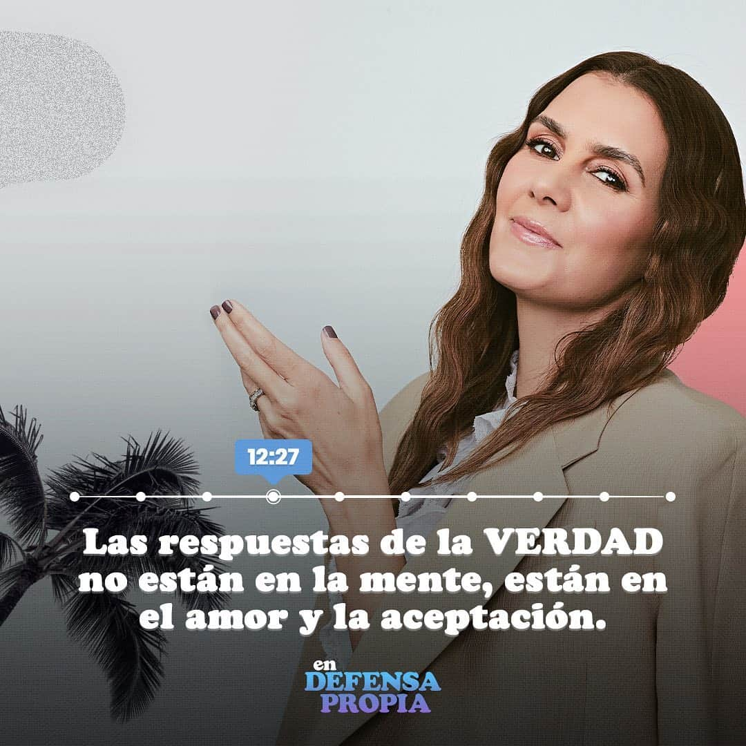 Erika De La Vegaさんのインスタグラム写真 - (Erika De La VegaInstagram)「Tomen nota que en este episodio @LlamasAlejandra nos iluminó un poquito más el camino para reinventarnos, porque dejenme decirles Ale, no solo tiene herramientas, ella ES UNA HERRAMIENTA POR SÍ MISMA.   Por eso, tenerla en este podcast y que comparta todo eso que ella es, para mí es la mejor manera de iniciar el 2021 #EnDefensaPropia  Escucha el episodio completo en todas las plataformas de audio #spotify #ivoox #googlepodcast #applepodcasts y en mi canal de @youtube」2月11日 2時52分 - erikadlvoficial