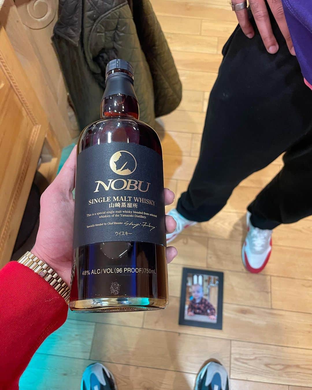 ロジックのインスタグラム：「Just copped 4 of these, shout out my boy @therealnobu」