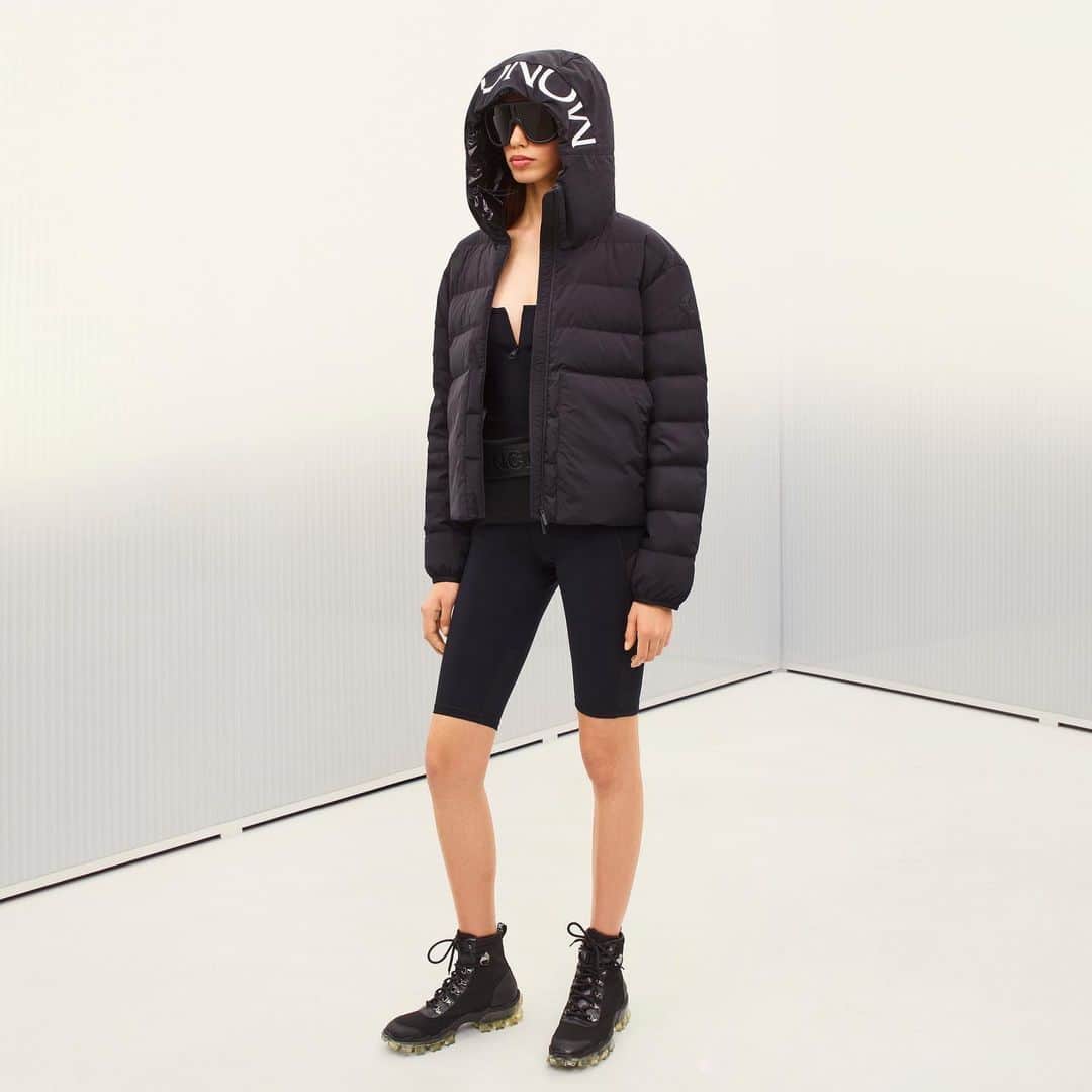 MATCHESFASHION.COMさんのインスタグラム写真 - (MATCHESFASHION.COMInstagram)「Born in the mountains but designed for the city, expect highly technical fabrications and street-style influence from @moncler, whose range of casual puffers are guaranteed to beat the chill. Discover more from the brand at the link in bio.」2月11日 5時29分 - matches