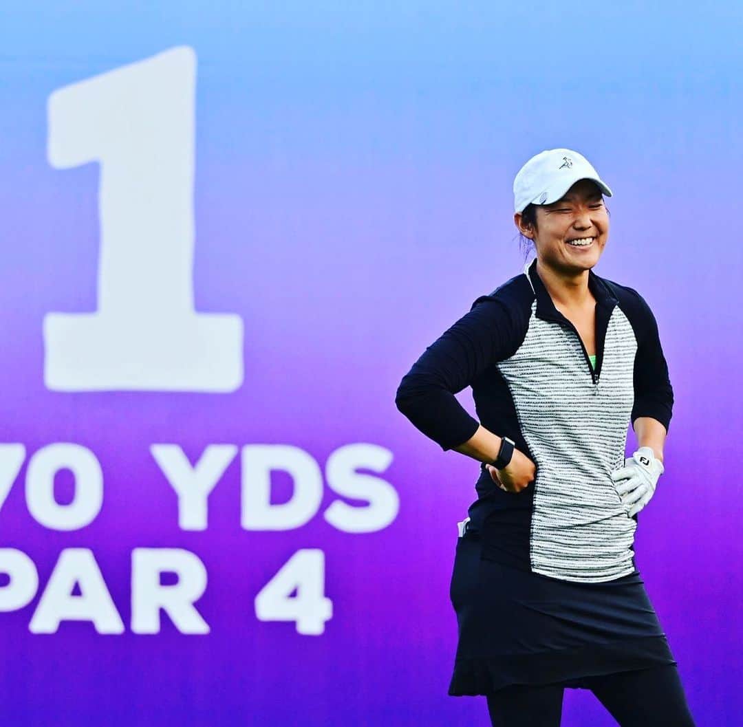ティファニー・ヨハのインスタグラム：「Coming up on year #11 on the @lpga_tour! If my career was a human, she’d be ditching pre-Algebra on zoom to watch TikTok dance tutorials.」