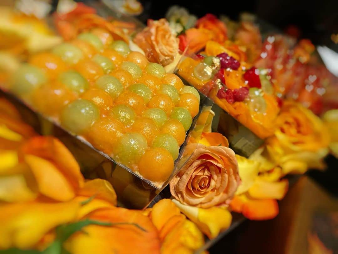 原奈津子さんのインスタグラム写真 - (原奈津子Instagram)「#ケーキ　 美味しい物は人を幸せにする！」2月11日 6時48分 - haranatsuko0706