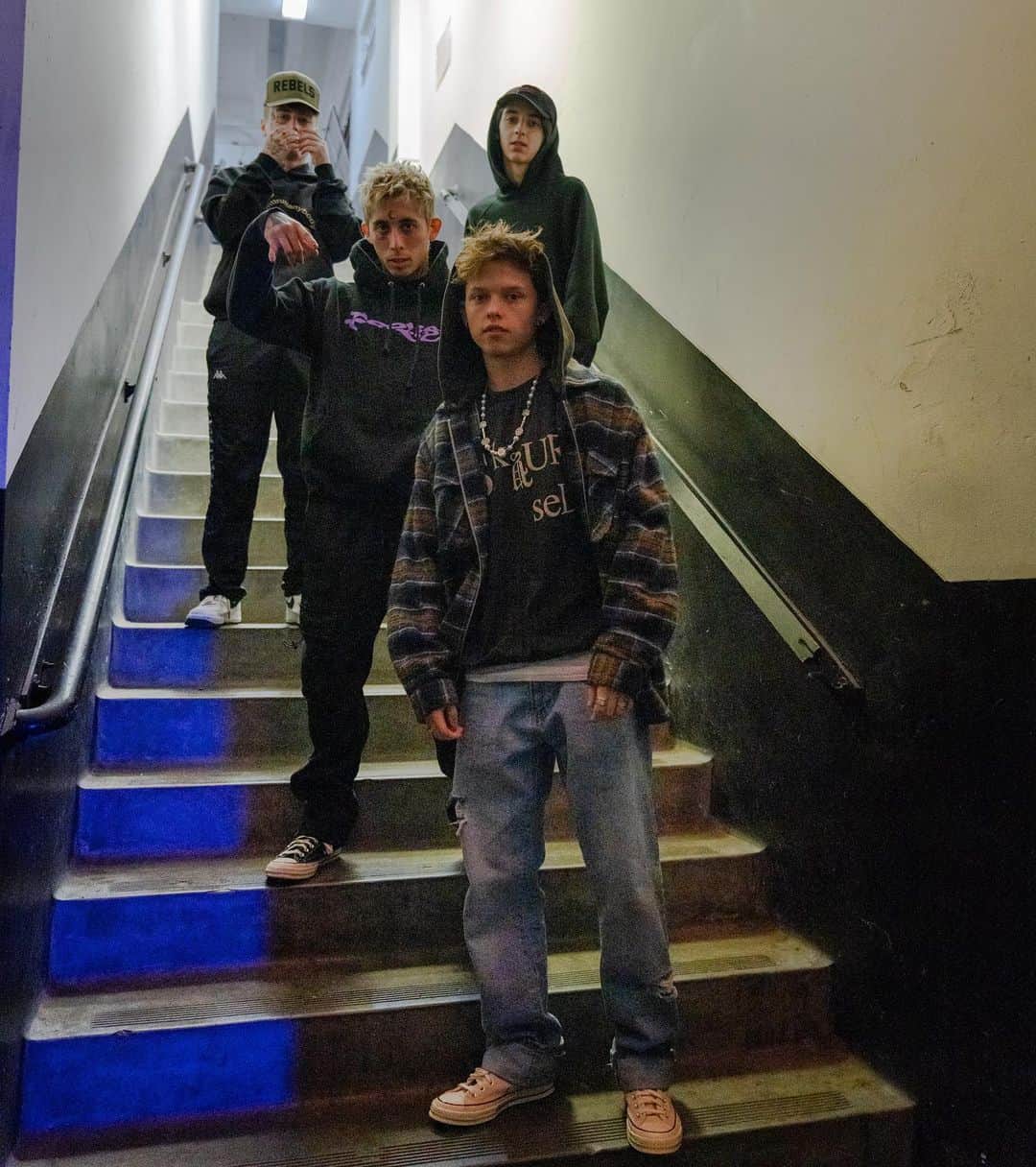 のインスタグラム：「big thank you to my brothers @diablo @chrismiles @chadnazam for being in this video!!! love you fools 4LIFE!! 🙏🏻♾🚀 (LINK IN BIOOOOOO 😎)」