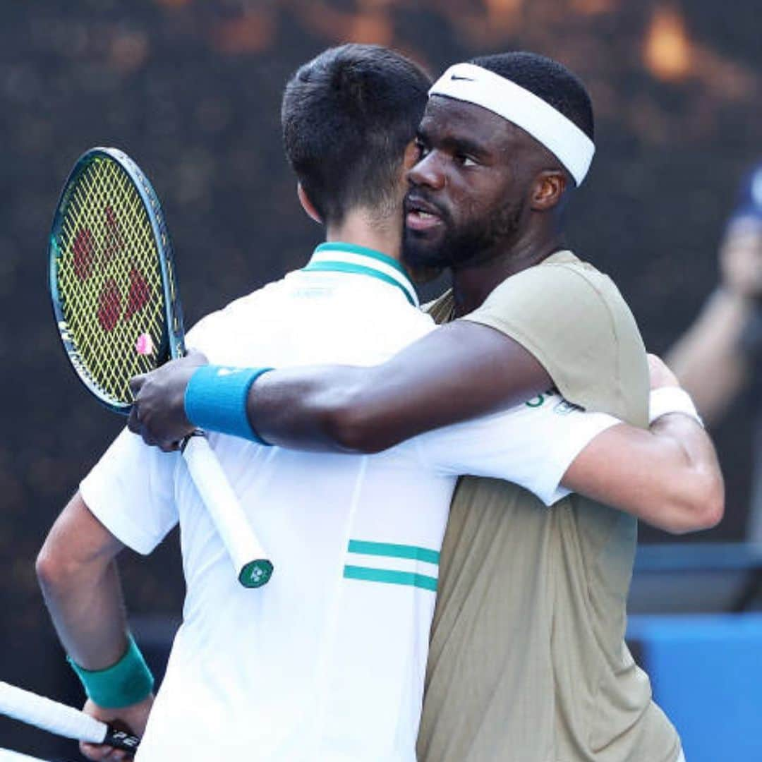 フランシス・ティアフォーのインスタグラム：「We battled bro @djokernole. I threw it all at you man too good. This was eye opening for me for sure. I got work to do and imma do it. I want more of these moments. Love this shit I love this game. I’ll be back no doubt. #doubleup #makeachoice #belegendary #godspeed🙏🏿🙏🏿🙏🏿」