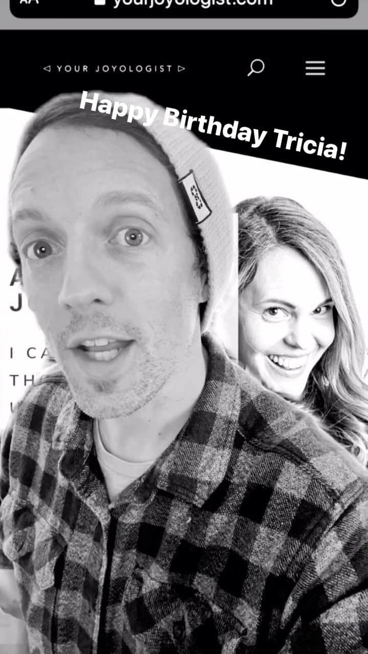 ジェイソン・ムラーズのインスタグラム：「Happy Birthday Tricia! @yourjoyologist」