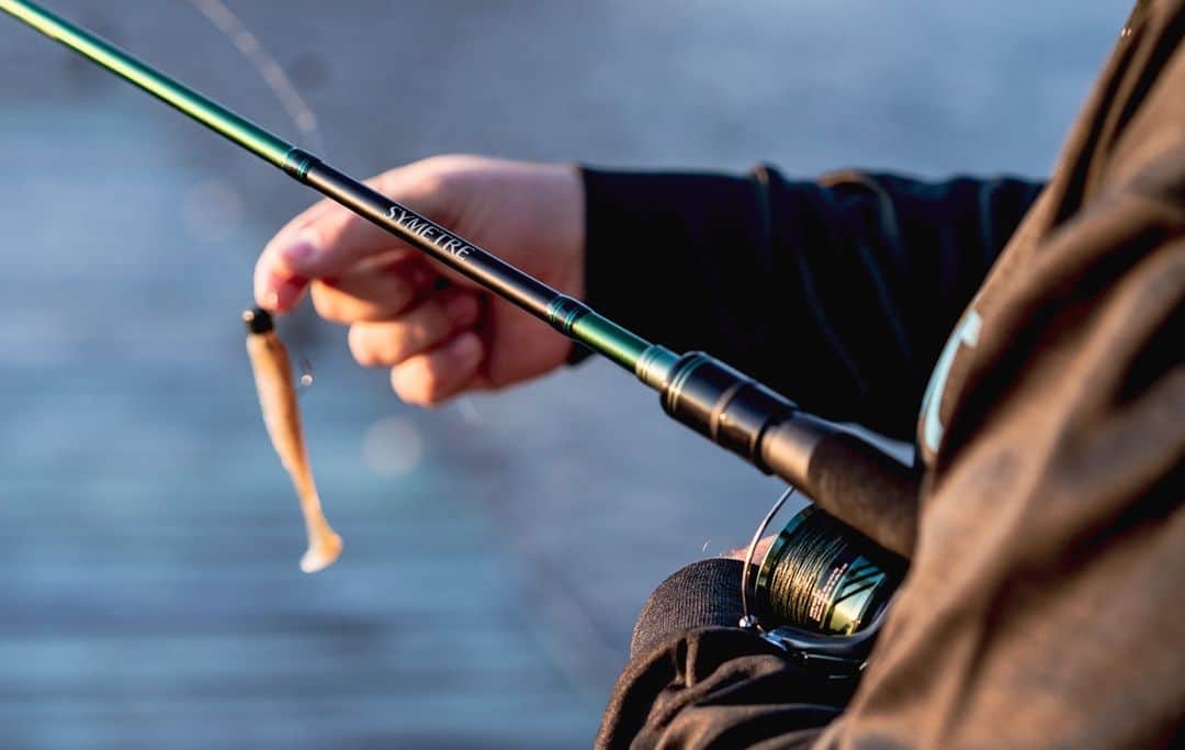 シマノ｜Fishingのインスタグラム：「Versatility is something every angler should be focused on when crafting their arsenal. Who has a Symetre combo in their lineup?  #FishShimano #BassFishing #ShimanoSymetre」