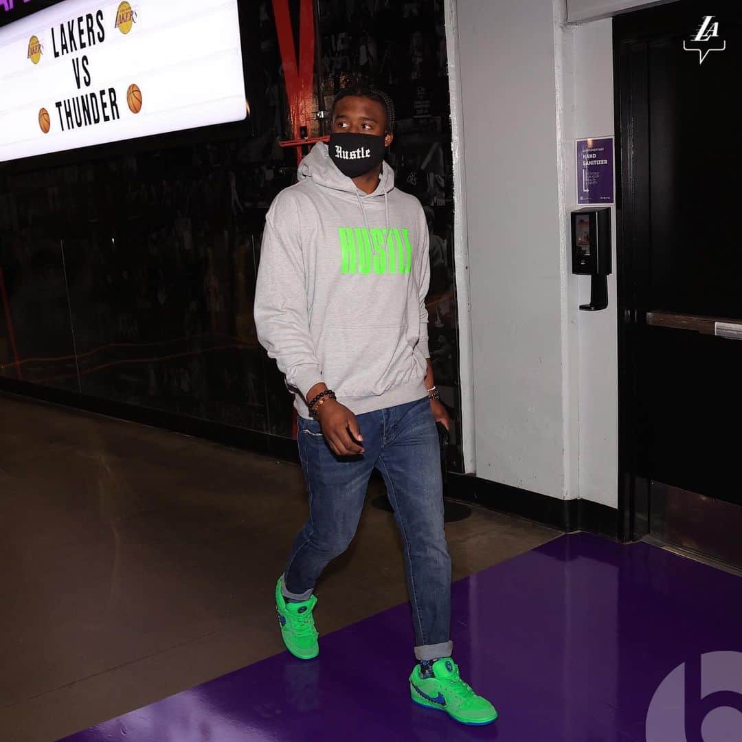 Los Angeles Lakersさんのインスタグラム写真 - (Los Angeles LakersInstagram)「You know what time it is.」2月11日 9時36分 - lakers
