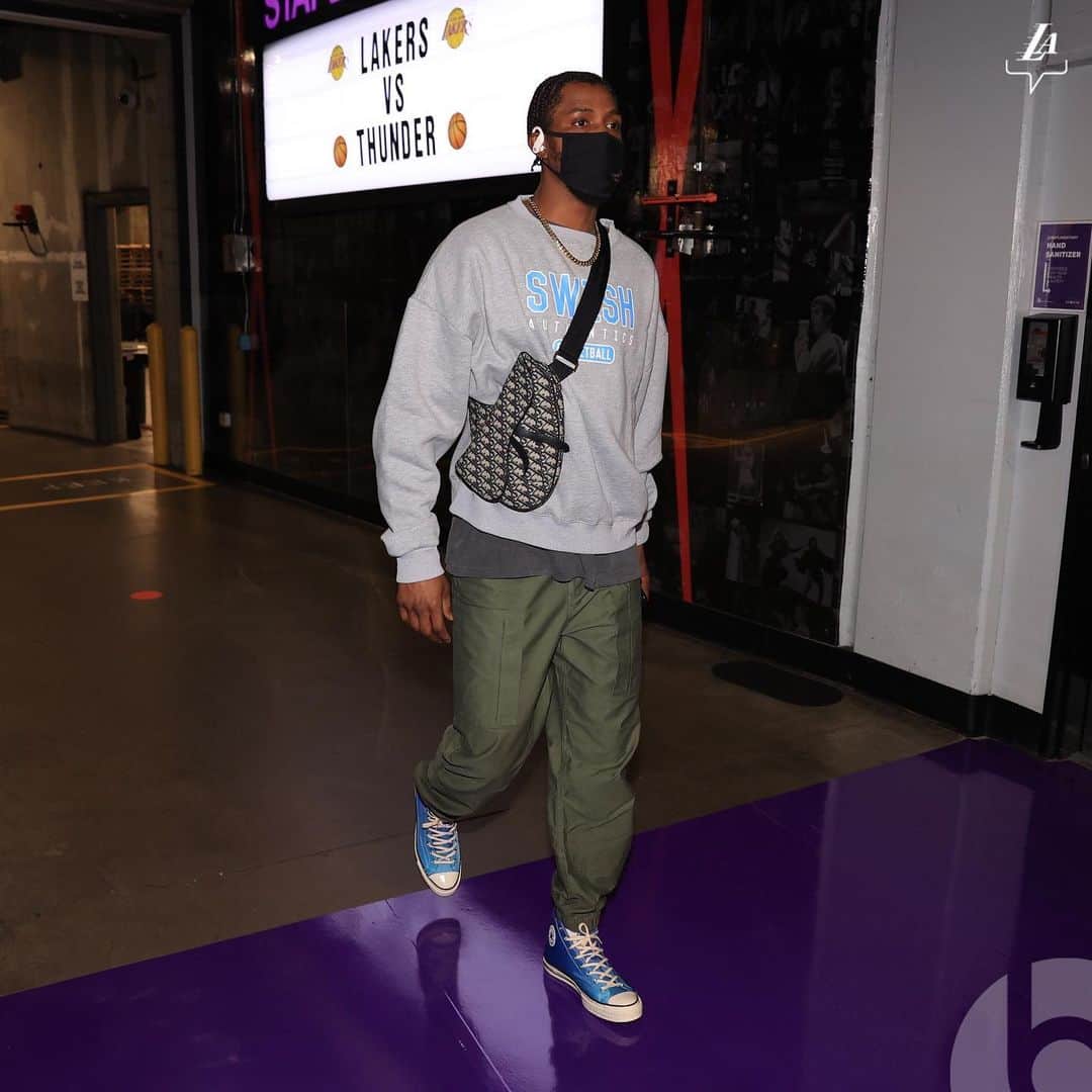 Los Angeles Lakersさんのインスタグラム写真 - (Los Angeles LakersInstagram)「You know what time it is.」2月11日 9時36分 - lakers