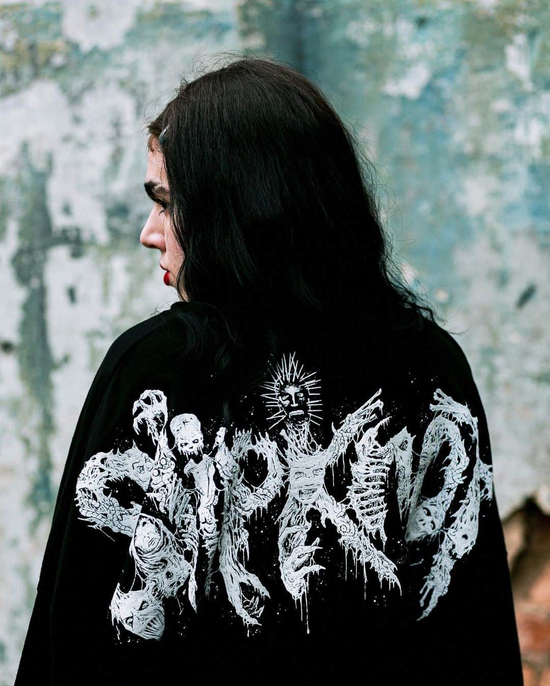 Slipknotさんのインスタグラム写真 - (SlipknotInstagram)「New #SLIPKNOT x @REBEL8 limited-edition collection including an embroidered work jacket, a puff ink jersey with original art, a photoreal screenprinted pullover hoodie, four graphic tees including cobranded 9-point star, and a Made in USA snapback.  Available exclusively online now at REBEL8.com」2月11日 9時31分 - slipknot