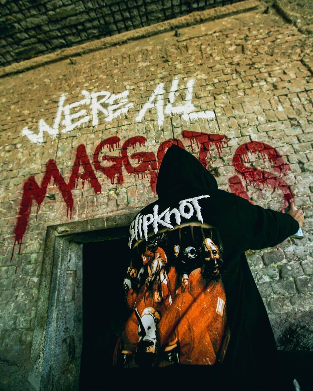 Slipknotさんのインスタグラム写真 - (SlipknotInstagram)「New #SLIPKNOT x @REBEL8 limited-edition collection including an embroidered work jacket, a puff ink jersey with original art, a photoreal screenprinted pullover hoodie, four graphic tees including cobranded 9-point star, and a Made in USA snapback.  Available exclusively online now at REBEL8.com」2月11日 9時31分 - slipknot