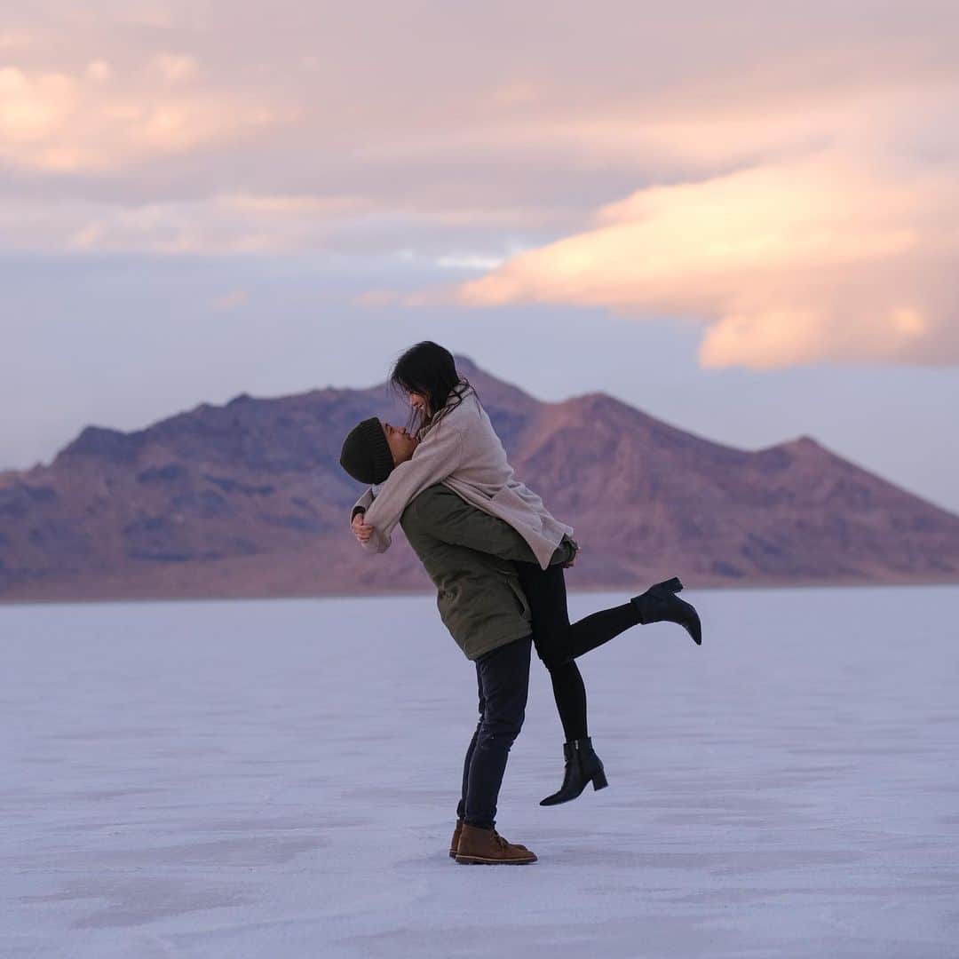 Subaru of Americaさんのインスタグラム写真 - (Subaru of AmericaInstagram)「"Day 4: It was a 1.5hr drive from Salt Lake City to the Flats. We had a lot of poses but I chose to post one we learned from @tiktok 😅." #LoveSubaru (📸🗣️ : @jondl)」2月11日 9時39分 - subaru_usa