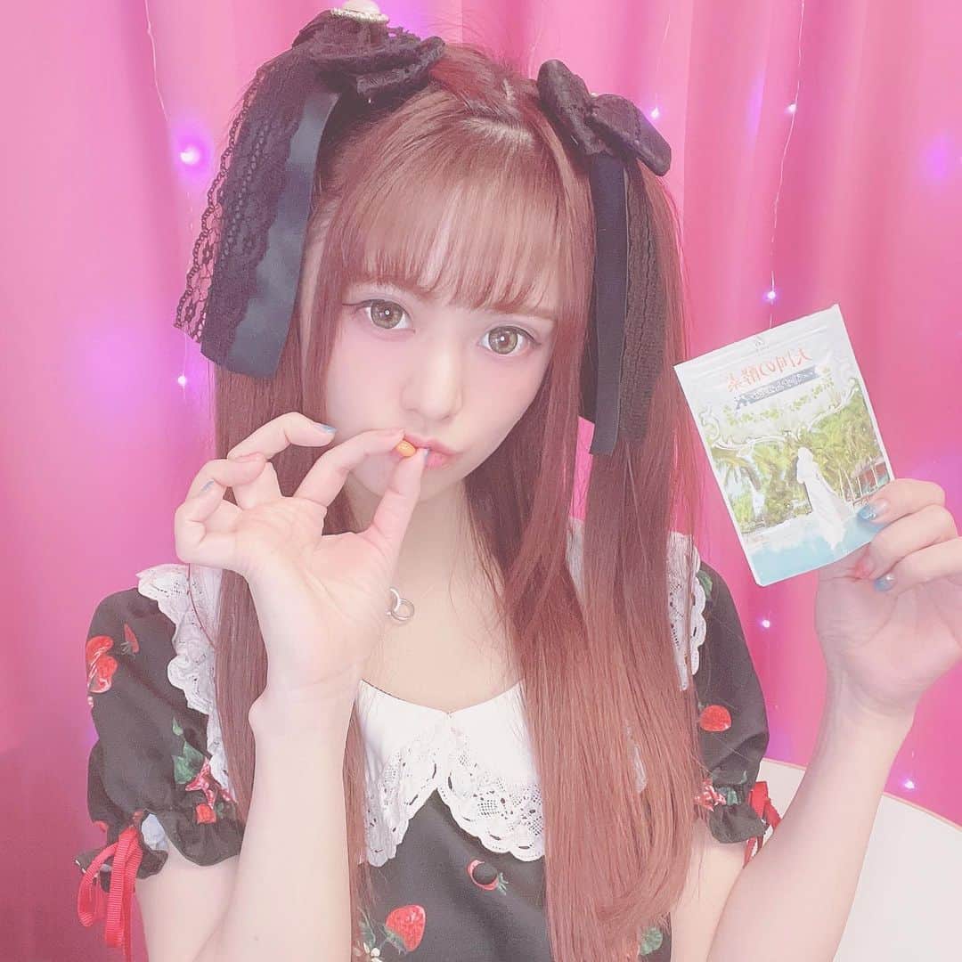 絵仁さんのインスタグラム写真 - (絵仁Instagram)「酵素摂取してみる？🍼 ♡ ♡ vietnam_beauty.1 さんの酵素で美肌になろ✨ ♡ ♡ #天国の酵素 #ガック #青パパイヤ #青パパイヤ酵素 #アオザイ美人 #酵素サプリ #便秘解消法 #pr」2月11日 10時19分 - eni_tc