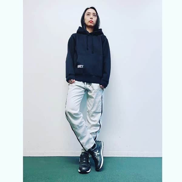 BAND-MAIDさんのインスタグラム写真 - (BAND-MAIDInstagram)「HOODY UNSEEN WORLD  M MESSAGE ZIP  M  These items will be released on Feb. 11, p.m. 2:00 JST  https://bandmaid.store/  BAND-MAID ONLINE OKYU-JI (Feb. 11, 2021)  http://bandmaid.tokyo/contents/398790  #bandmaid #newmerch #SAIKI」2月11日 10時42分 - bandmaid.jp