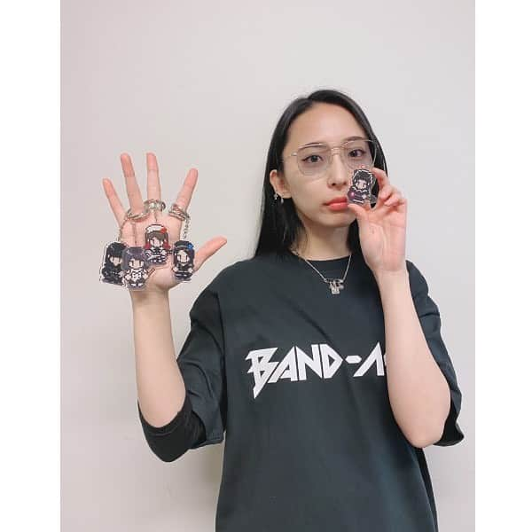 BAND-MAIDさんのインスタグラム写真 - (BAND-MAIDInstagram)「ACCESSORIES  These items will be released on Feb. 11, p.m. 2:00 JST  https://bandmaid.store/  BAND-MAID ONLINE OKYU-JI (Feb. 11, 2021)  http://bandmaid.tokyo/contents/398790  #bandmaid #newmerch #SAIKI」2月11日 10時56分 - bandmaid.jp