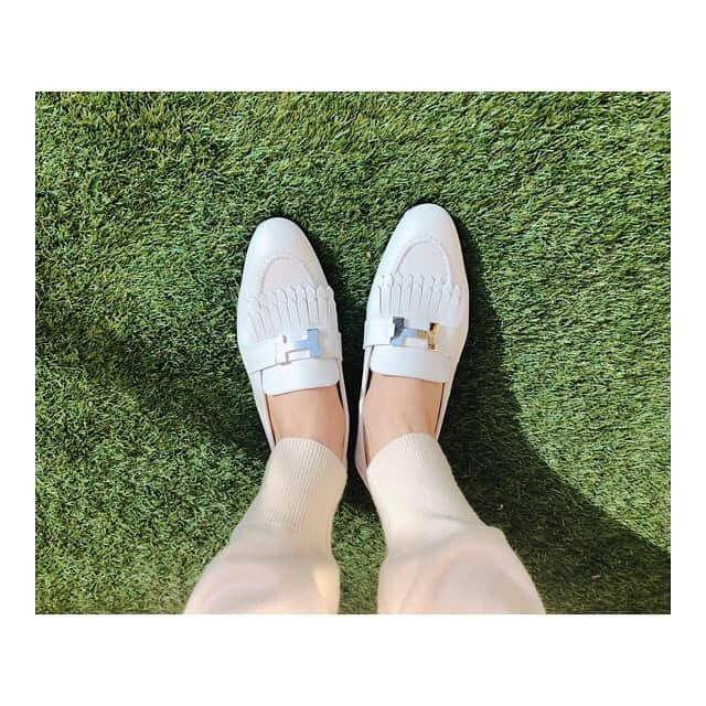 今井りかのインスタグラム：「﻿ 春が楽しみ❤︎﻿ ﻿ インソールの黄色が🍋﻿ ﻿ ﻿ #ローファー﻿ #shoes﻿ #ootd」