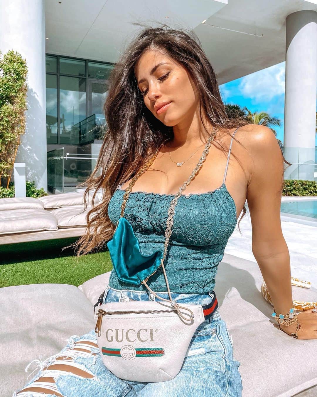 Alexandra M Rodriguezのインスタグラム：「Face towards the sunshine 🌞  Mask designed by me + @lavendermay handmade in sunny Miami.  Lashes @karpediembeauty」